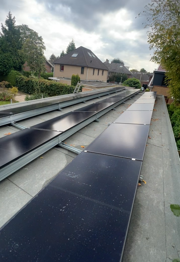 Zonnepanelen installatie